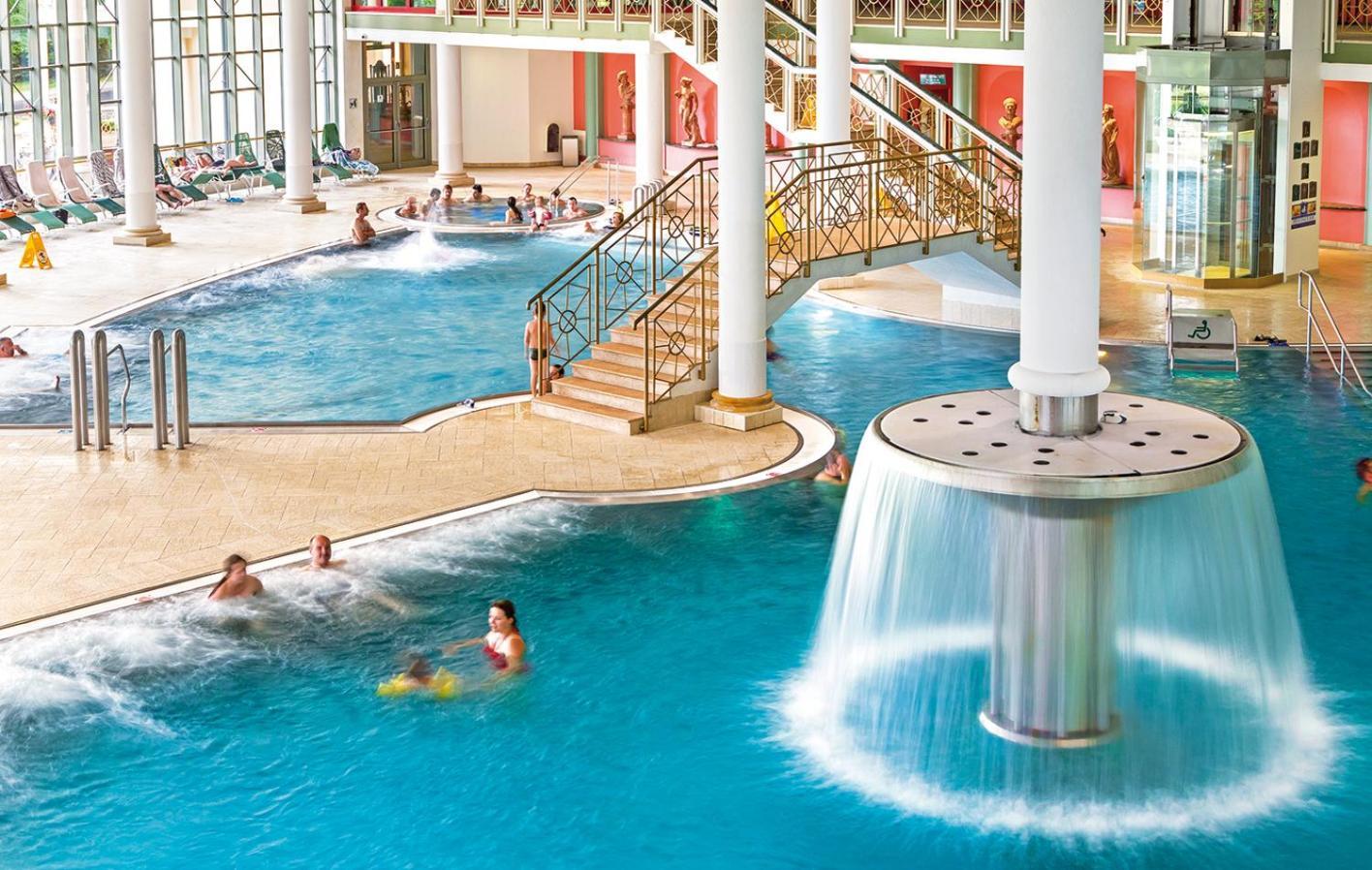Hotel Three Lilies Inkl Aquaforum Франтішкови-Лазнє Екстер'єр фото