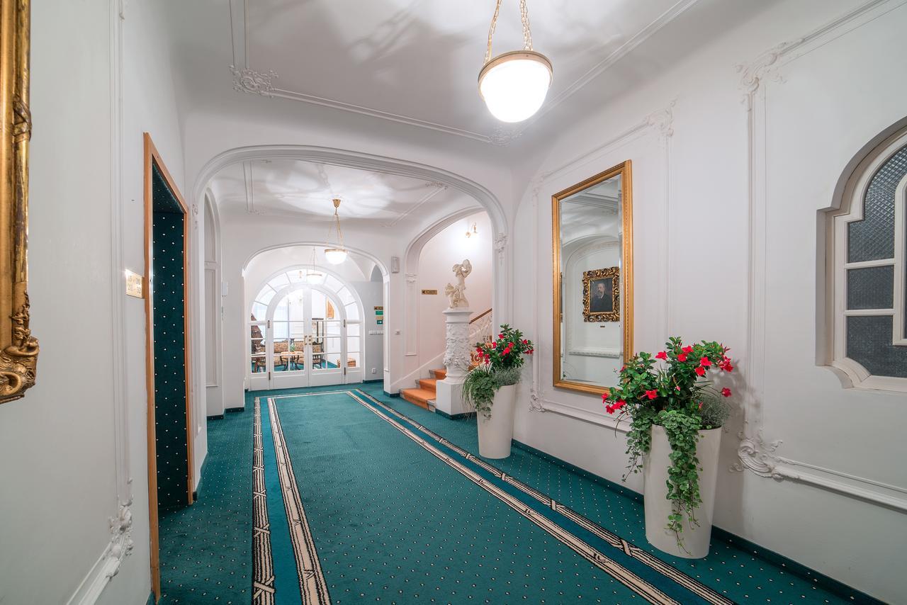 Hotel Three Lilies Inkl Aquaforum Франтішкови-Лазнє Екстер'єр фото
