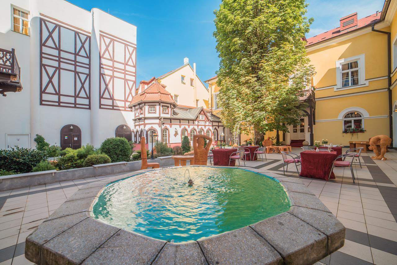 Hotel Three Lilies Inkl Aquaforum Франтішкови-Лазнє Екстер'єр фото