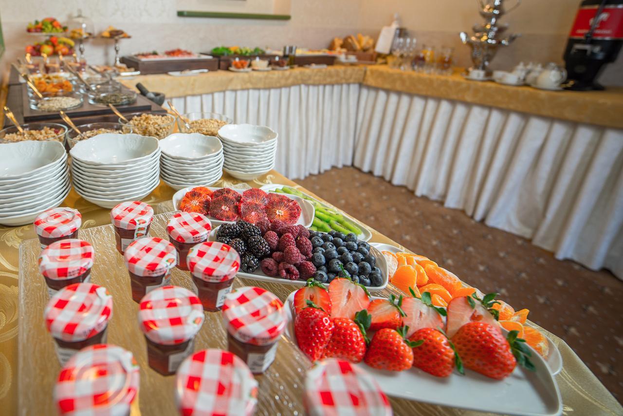 Hotel Three Lilies Inkl Aquaforum Франтішкови-Лазнє Екстер'єр фото